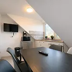 Monteurwohnungen Kudox Living アパート