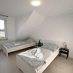 アパート Monteurwohnungen Kudox Living *